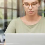 Why Organic Traffic Compounds and Paid Traffic Resets